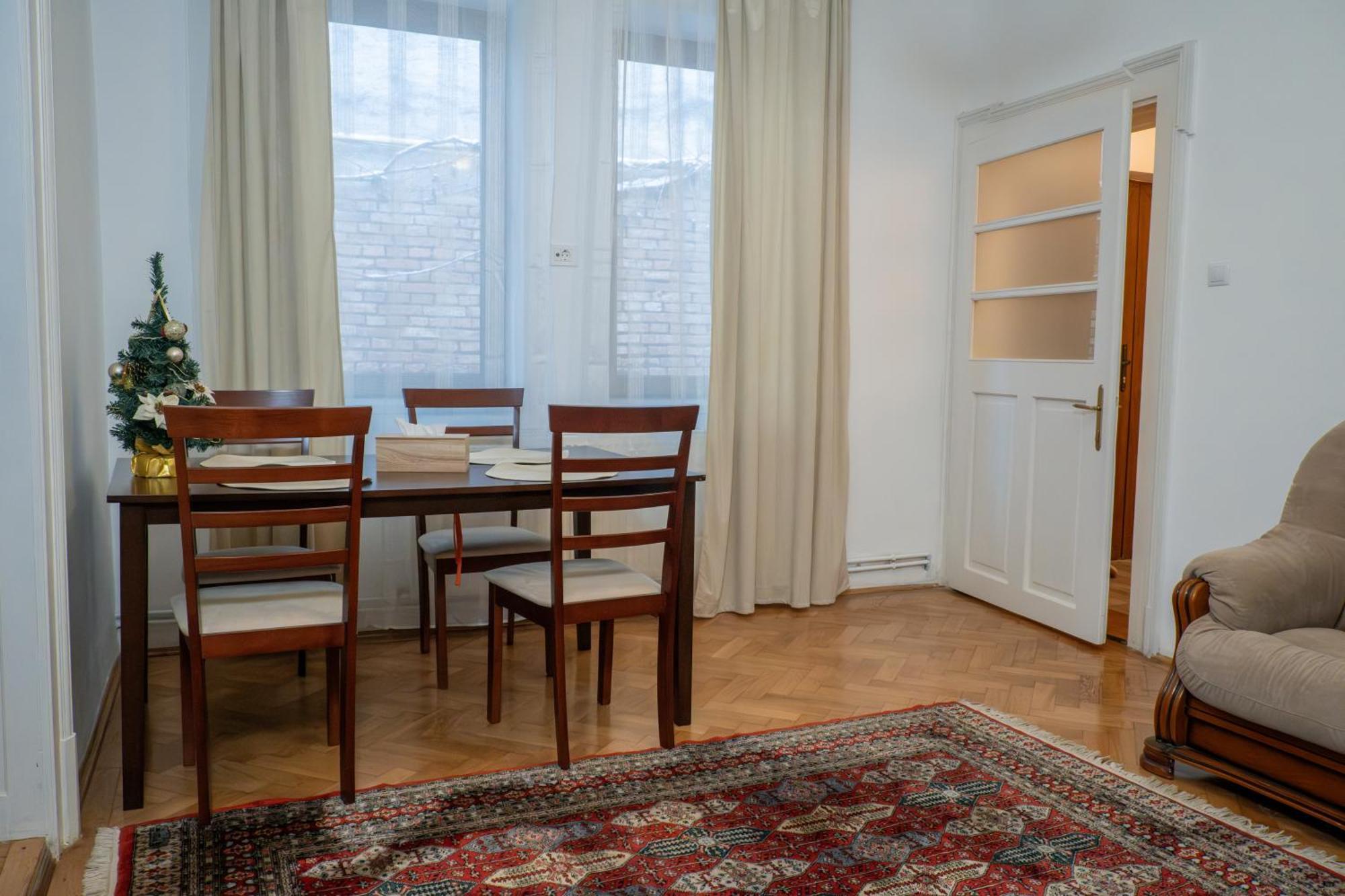 Radu Apartment Braşov Extérieur photo