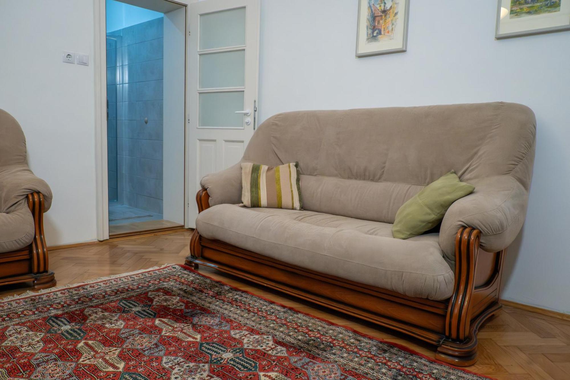 Radu Apartment Braşov Extérieur photo