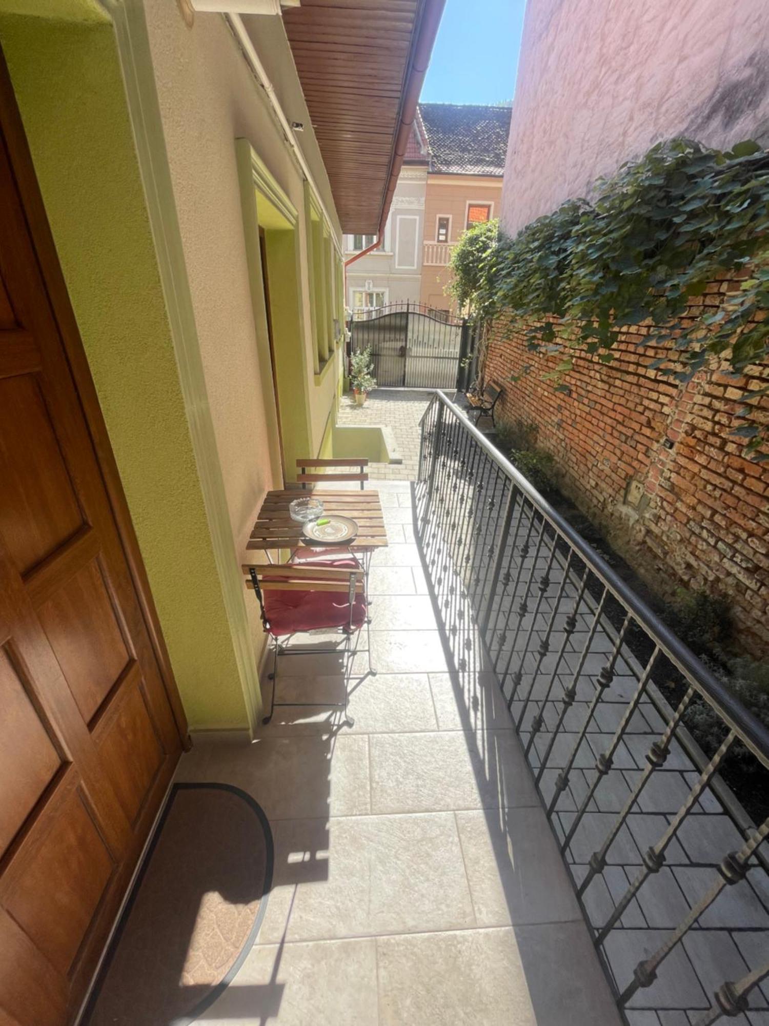 Radu Apartment Braşov Extérieur photo